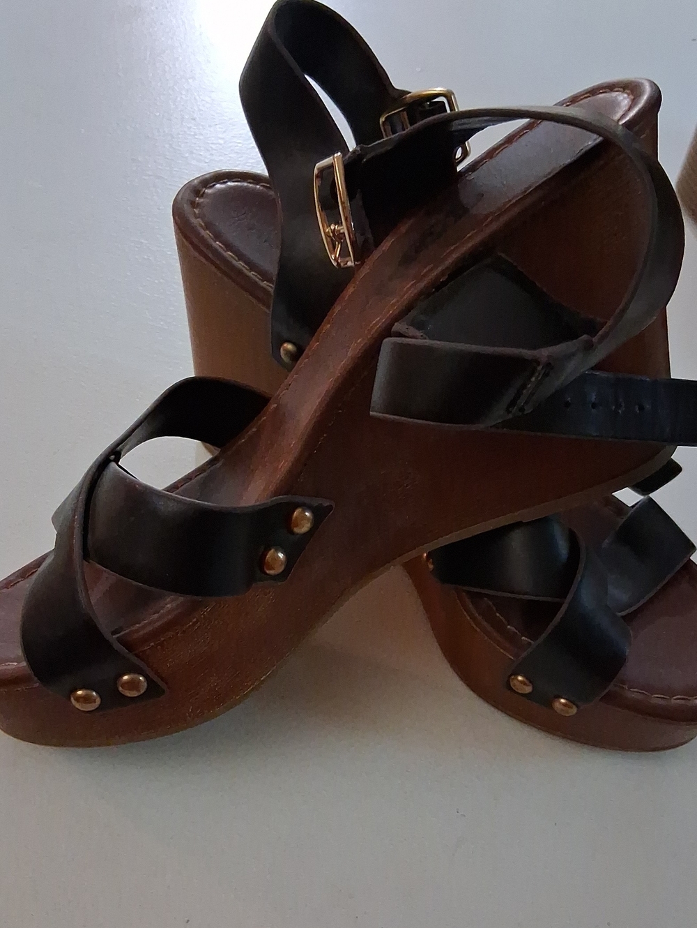 Rue 21 sandals  size 7/8 wedge